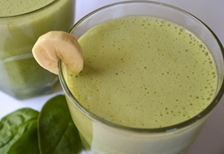 Spinach-Banana Smoothie image
