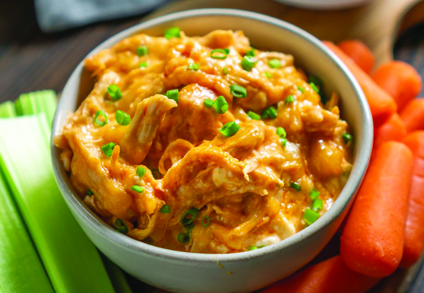 Skinny Buffalo Chicken Dip image